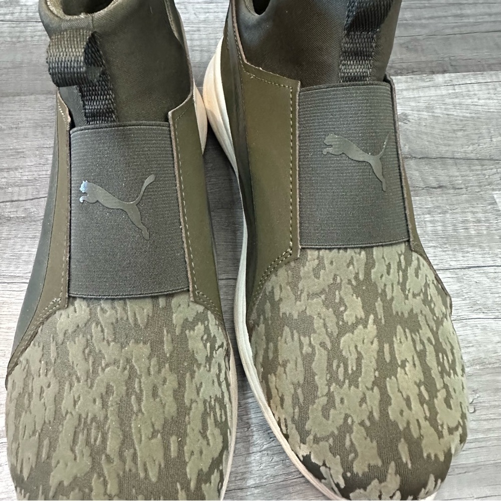 Puma Green Camouflage High-Top Sneakers - Picture 2 of 6